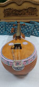 Saraswati Veena Wooden handmade Traditional Saraswati Indian Veena Professional String Instrument For Professional Player and Beginners - Image 2